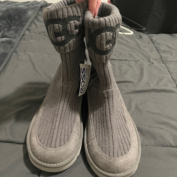 Grey Ugg Boots - Picture 1 of 7